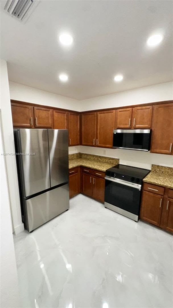 10630 NW 88th Street 228, Doral, FL 33178 – photo 1