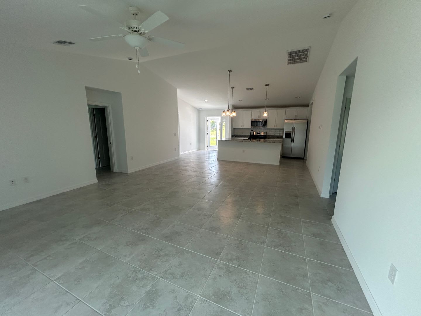 New Construction 4 2 – photo 3