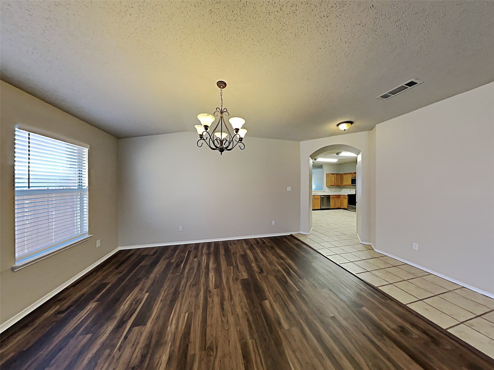 1210 Hampton Drive – photo 4