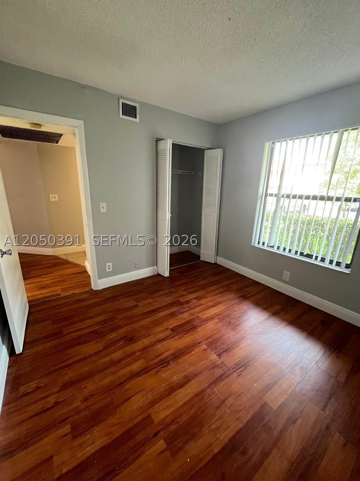 21906 Lake Forest Cir – photo 5