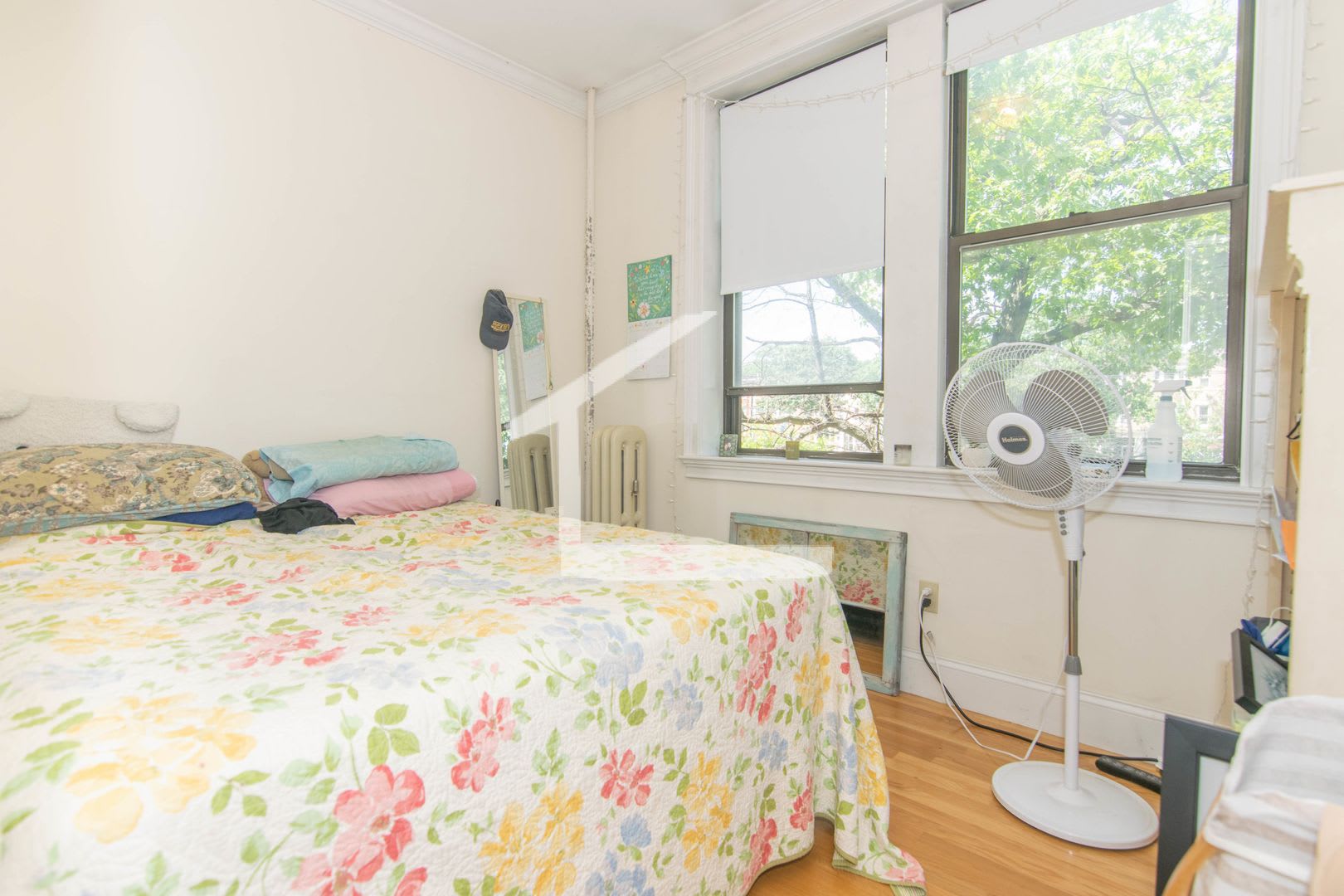 Beautifully Updated 3 Bed Unit Next To The Green Line In Allston – photo 5