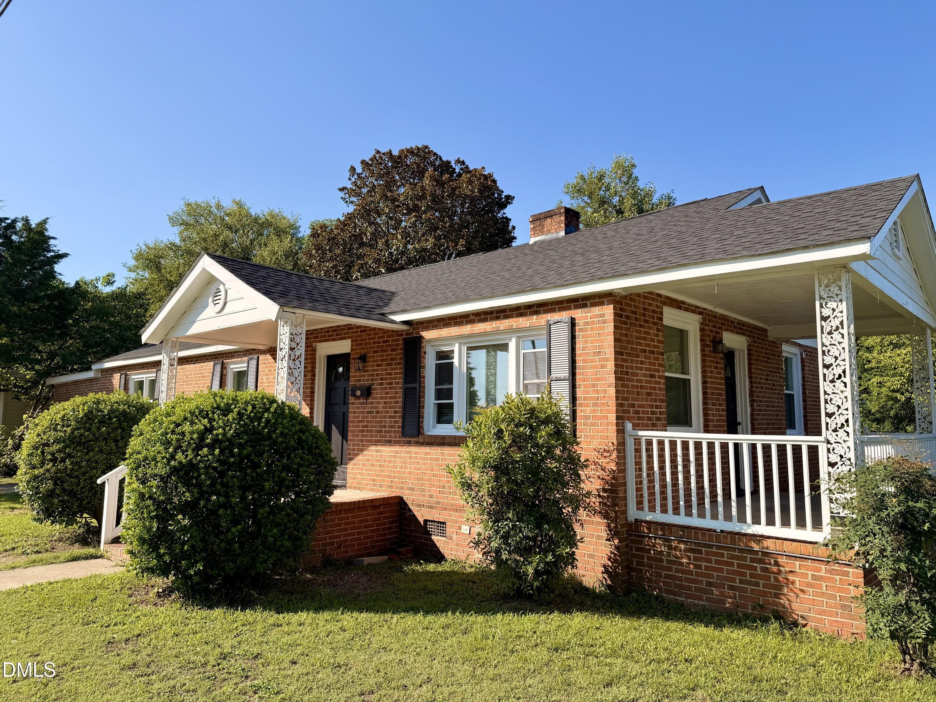 1000 E Harnett Street – photo 4