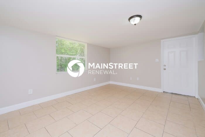 6351 Skyline Court – photo 4