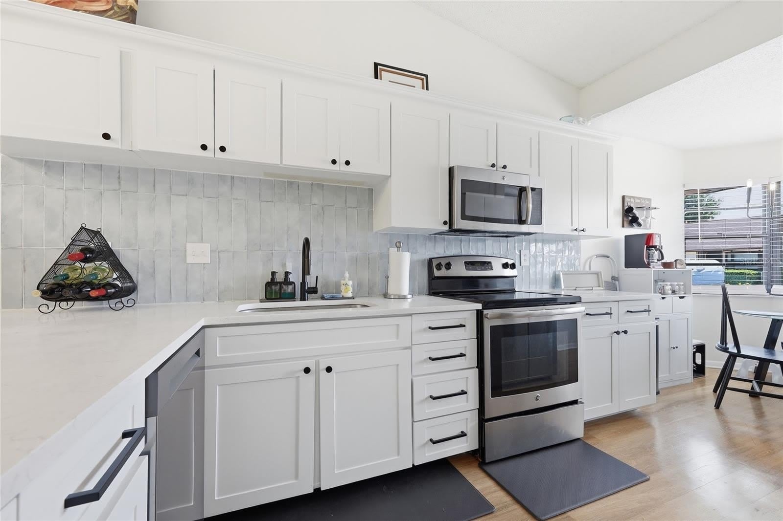 250 HOMEWOOD Avenue – photo 4