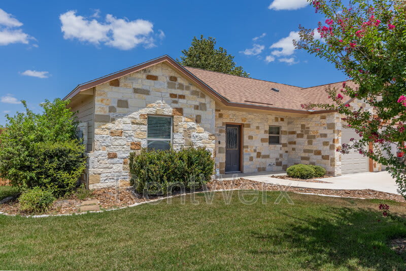 120 Navarro Crossing – photo 3