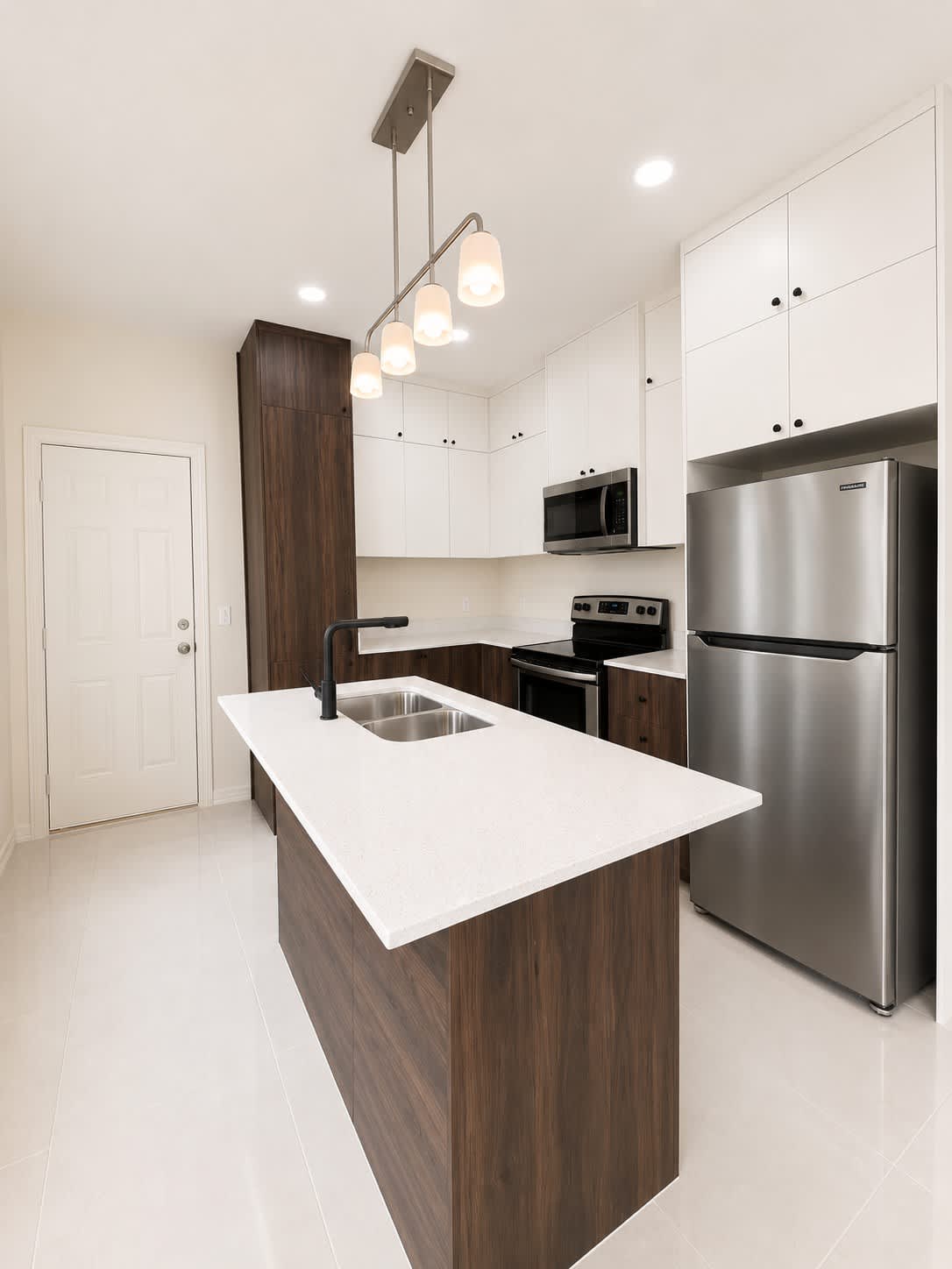 408 N Alexandrite Ave – photo 1