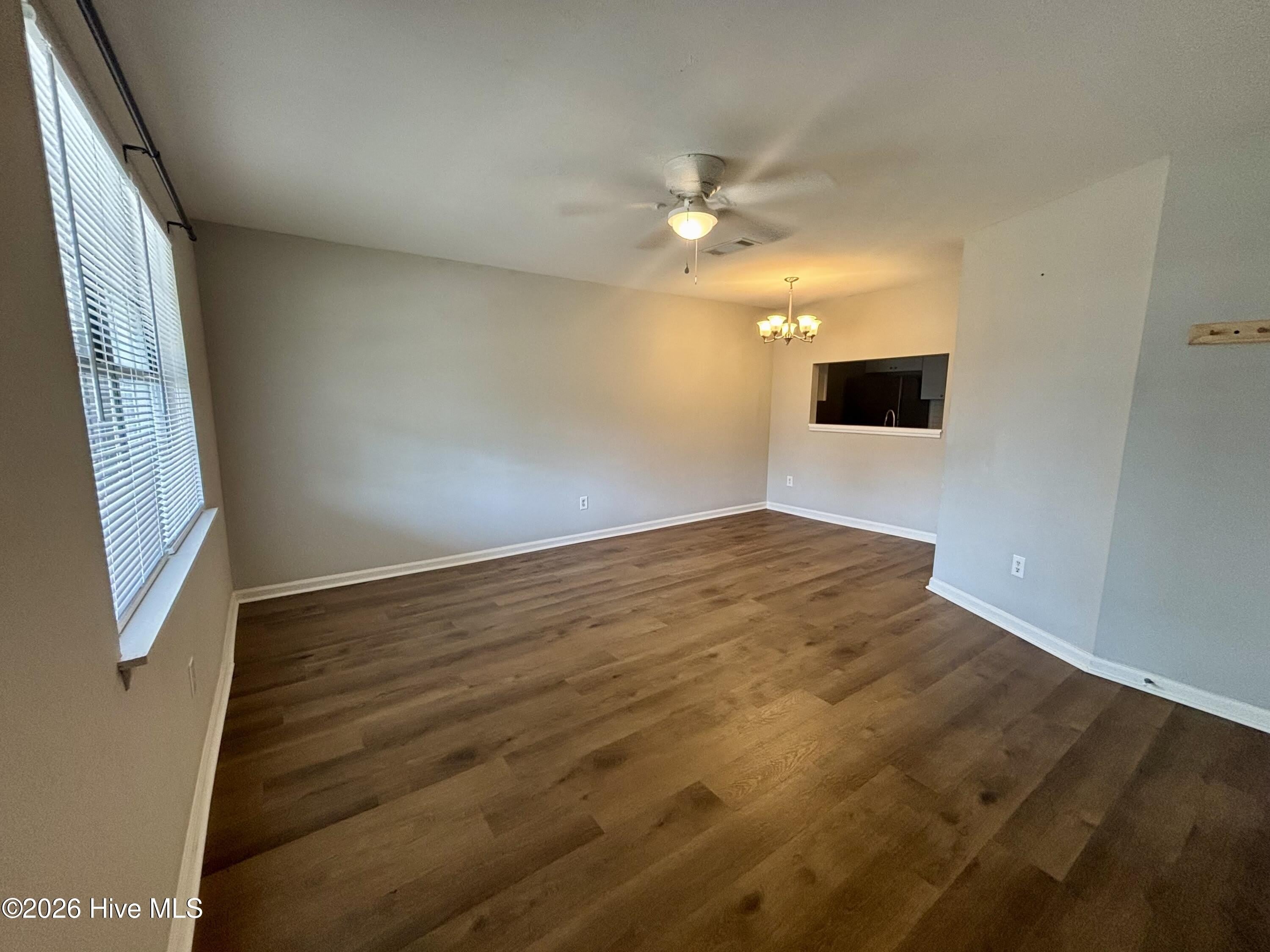 409 W Main Street – photo 5