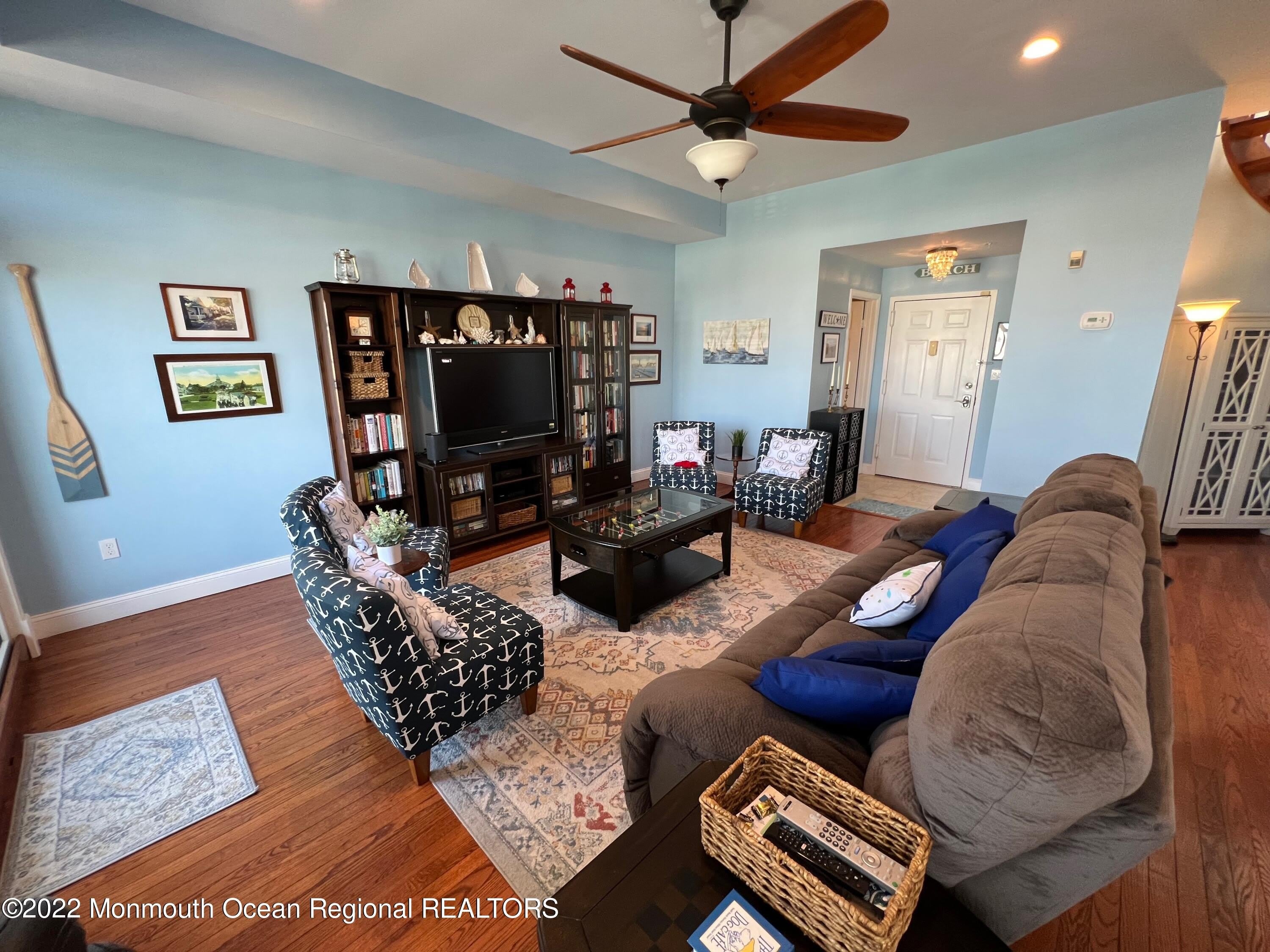 4 Ocean Avenue – photo 3