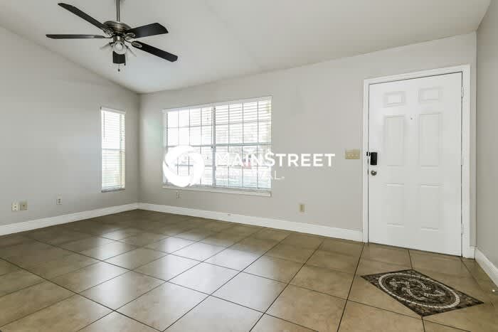 9304 Daney Street – photo 5