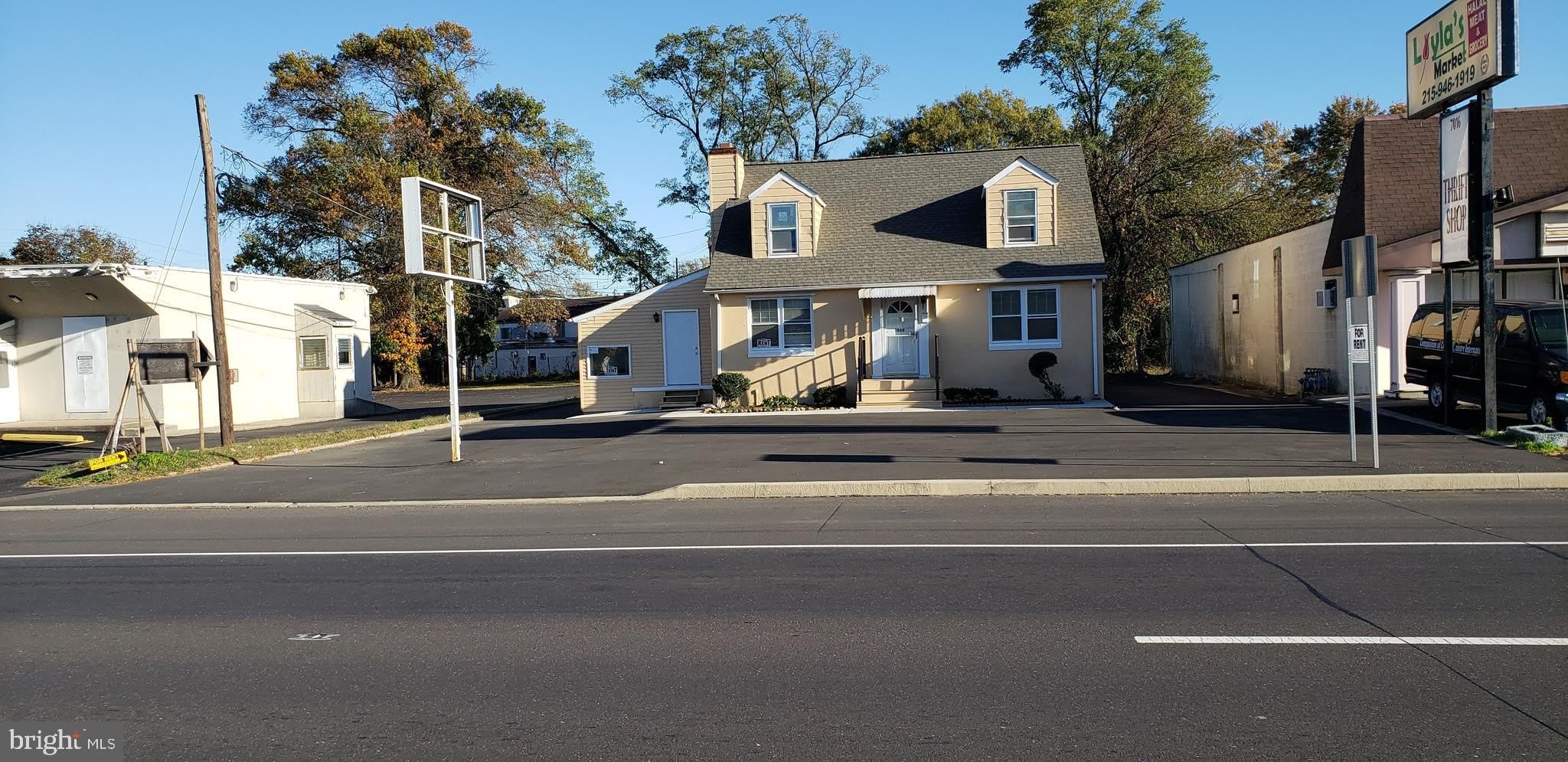 7024 BRISTOL Pike – photo 2