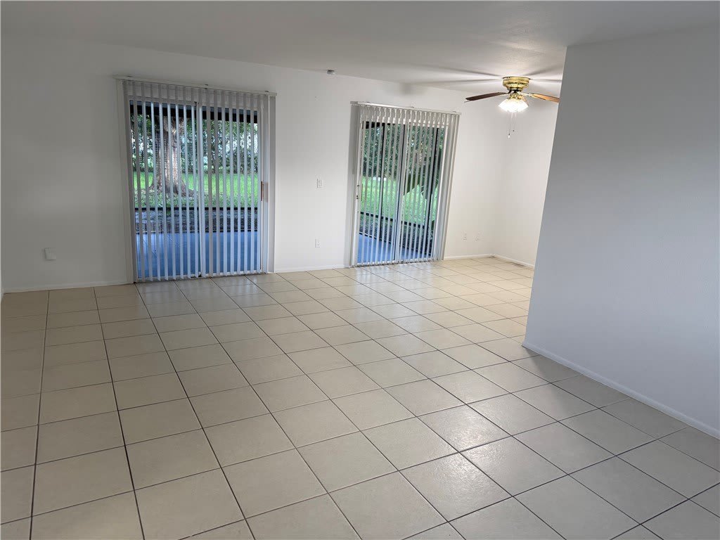 2205 15th Avenue SW – photo 2