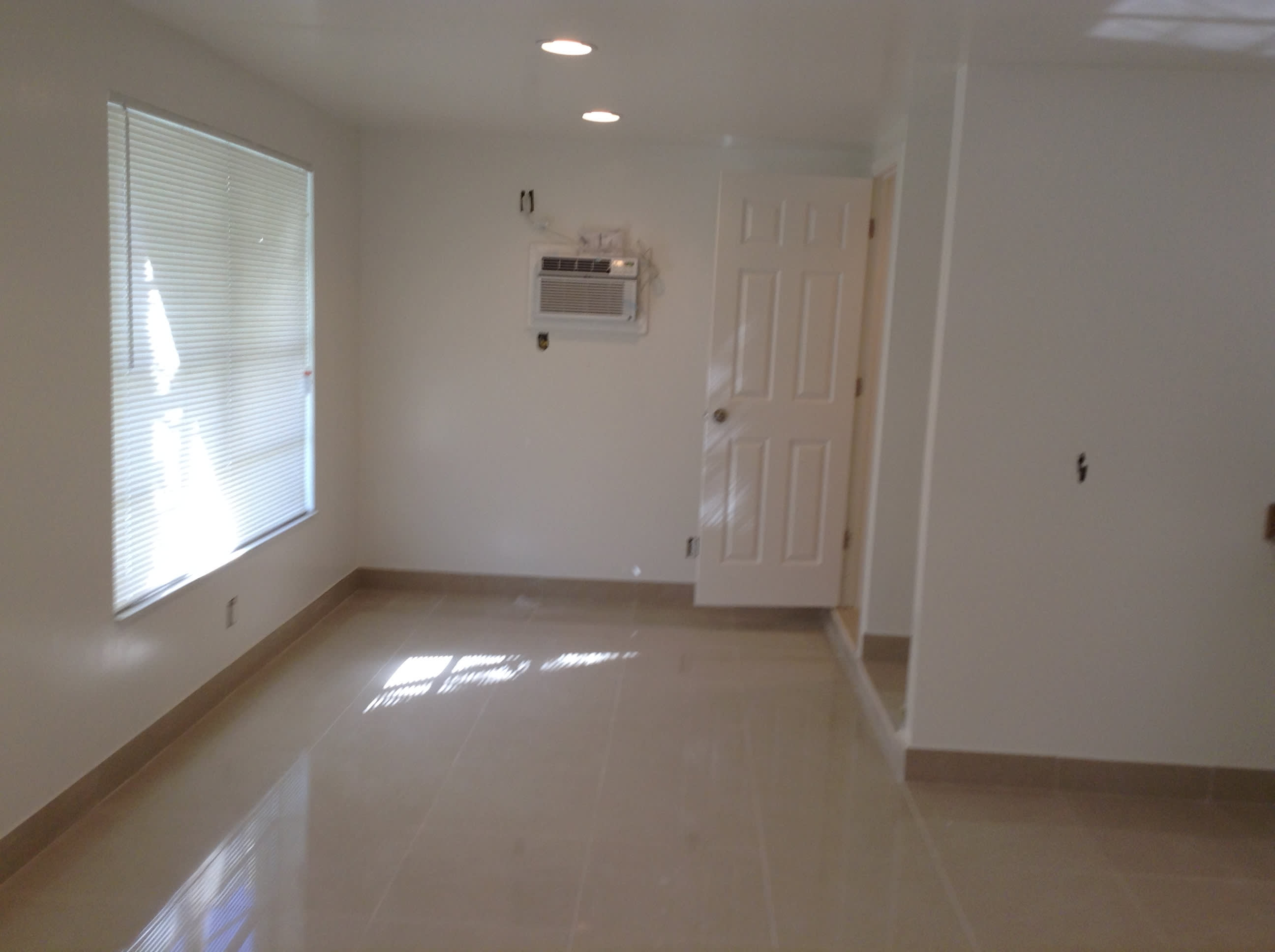 321 Kenilworth Blvd – photo 2