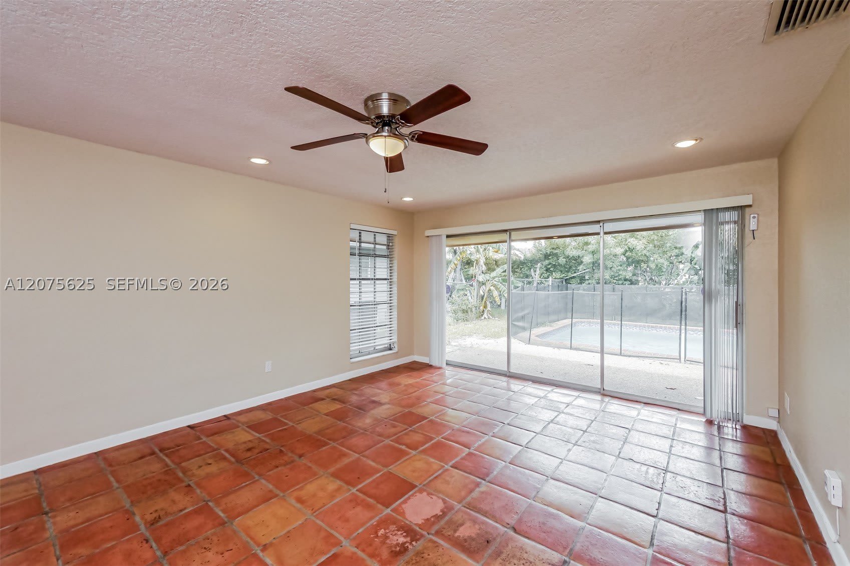 7518 Nw 42Nd Dr – photo 2