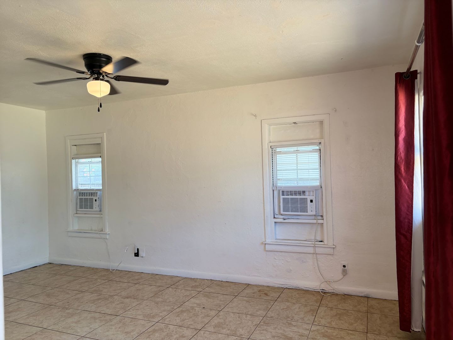 2-Bedroom Home for Lease – photo 4