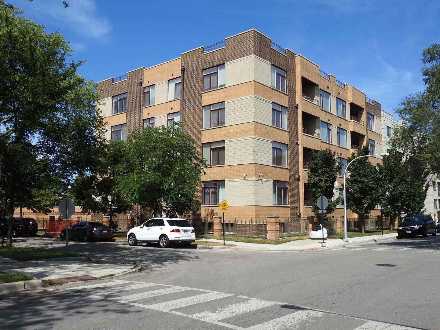 6456 S Woodlawn Avenue – photo 1