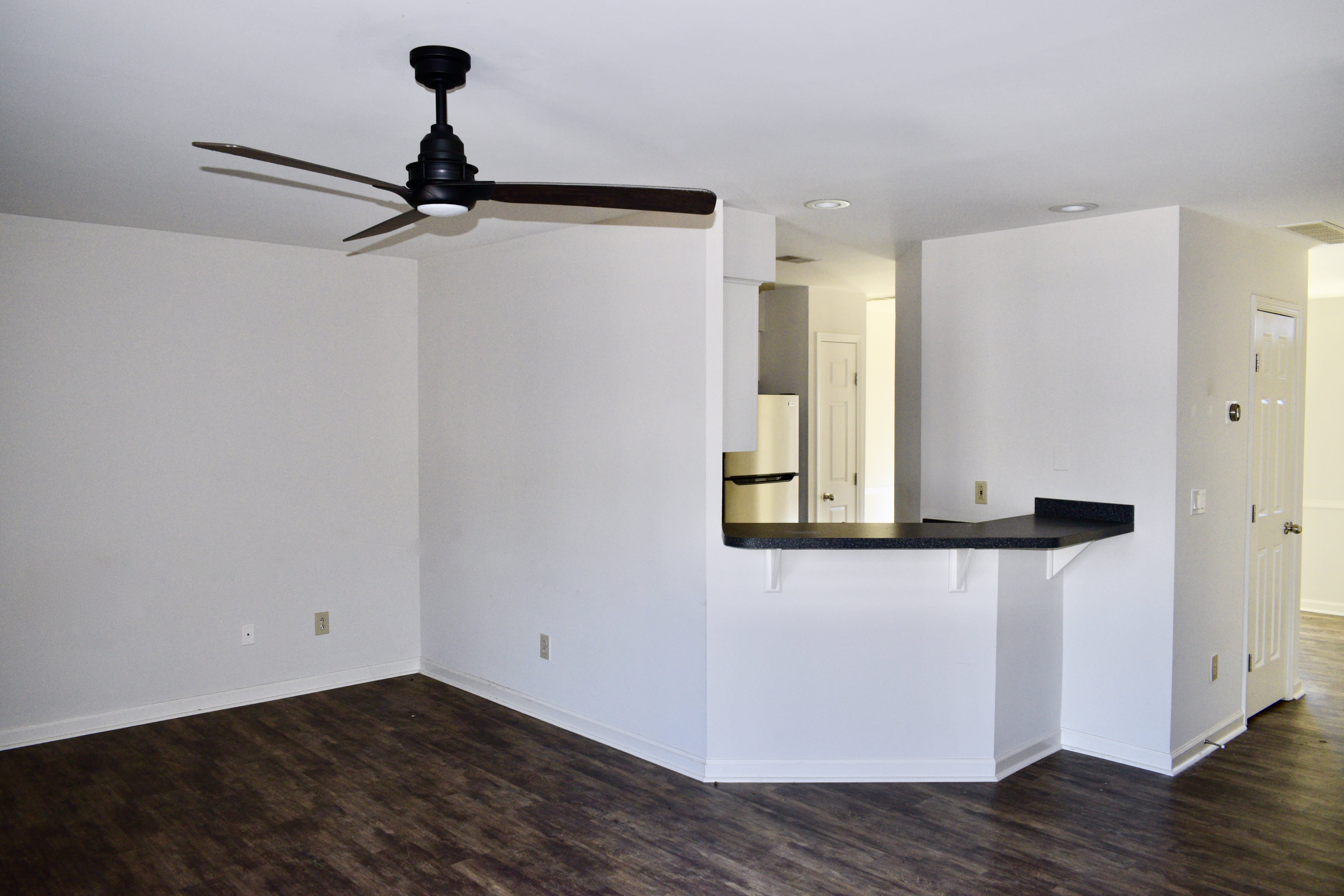 313 Bainbridge Drive – photo 5