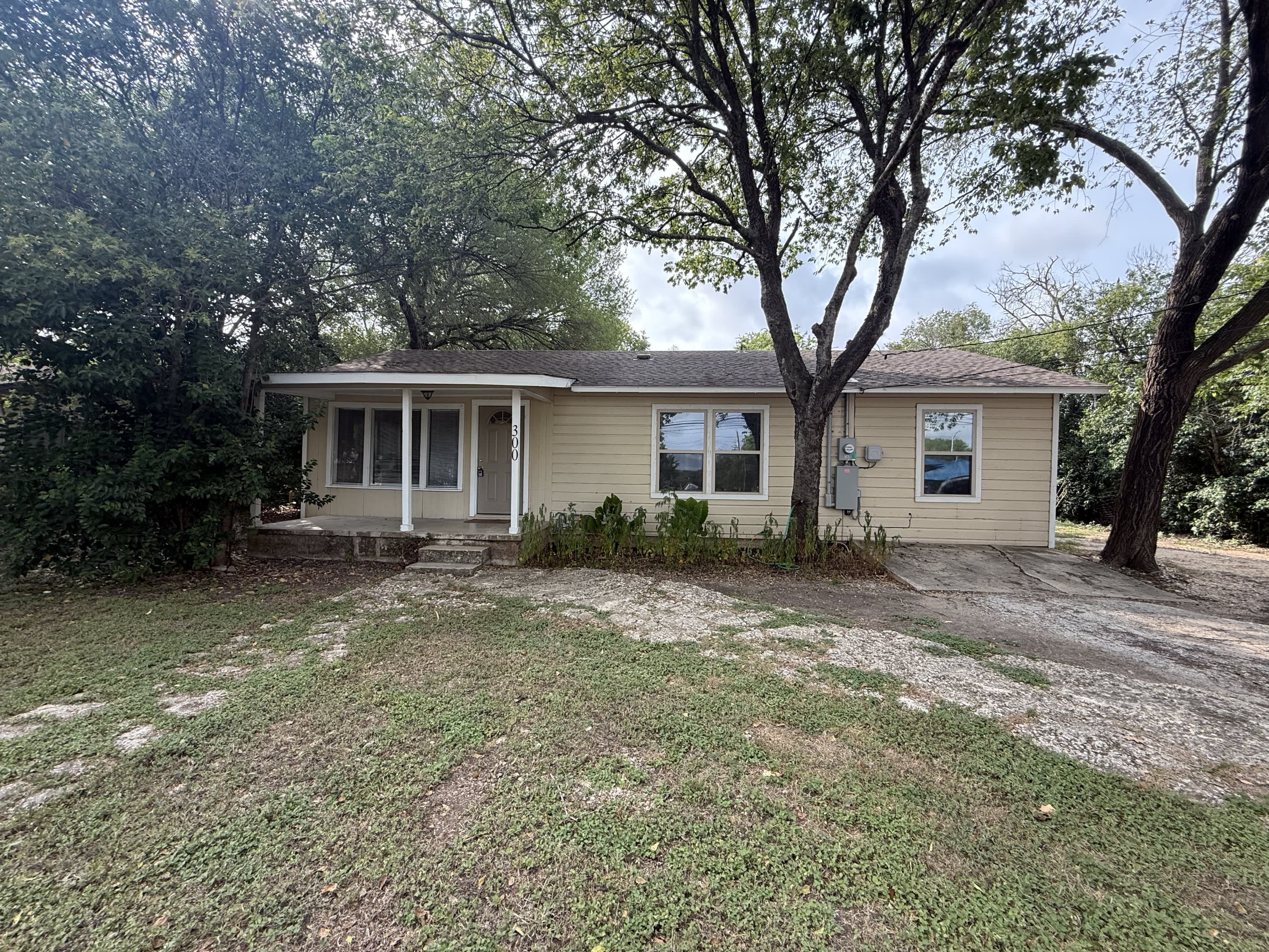 300 Mill Street – photo 2