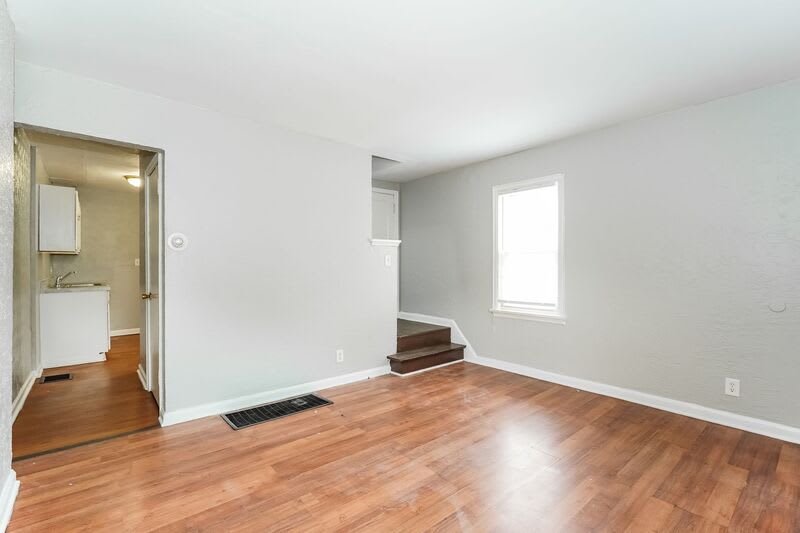 1732-1734 Whittier Street – photo 3