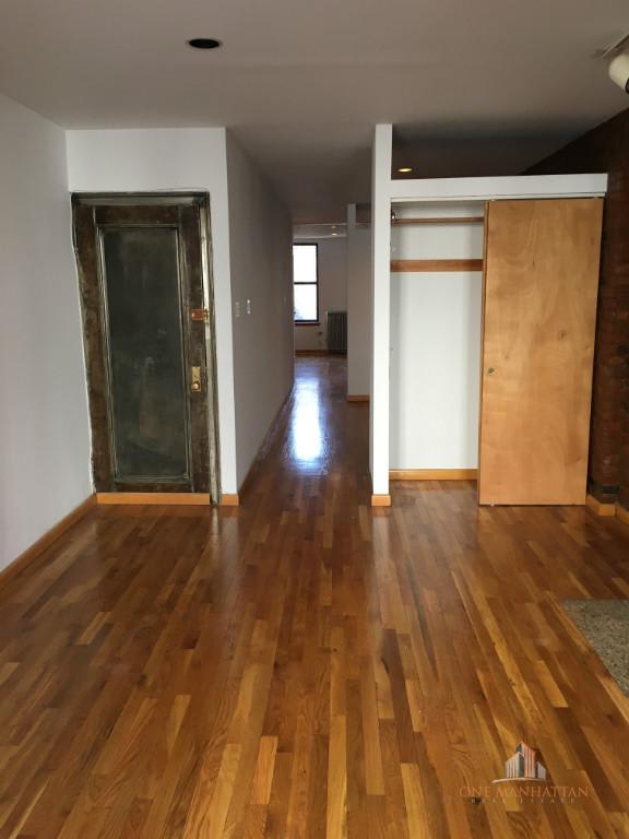 286 East 10th Street – photo 4