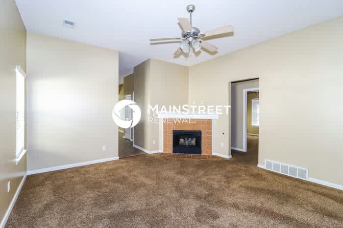 6855 Kerry Valley Lane – photo 4