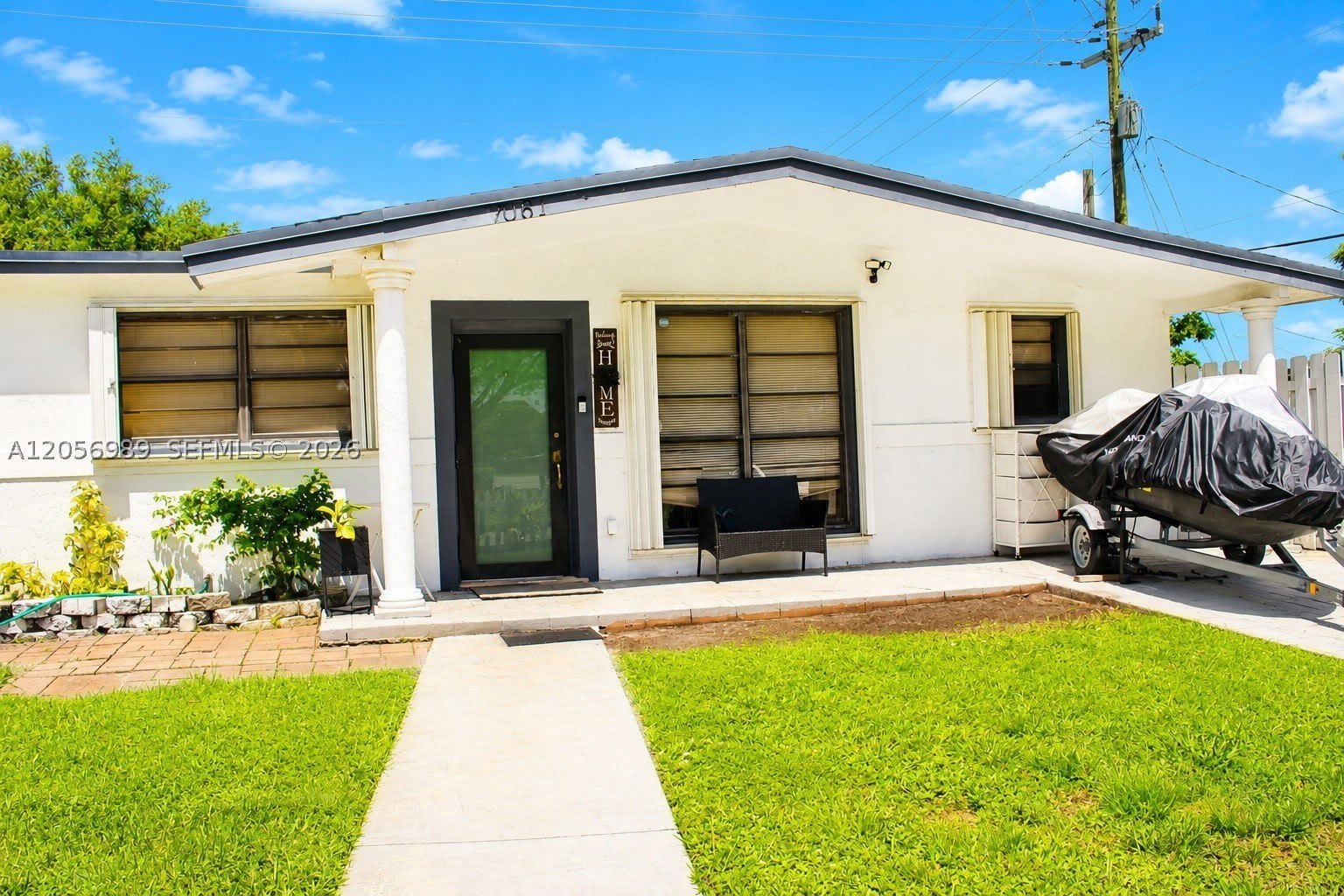 7061 Moseley St – photo 2