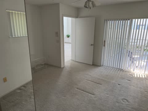 2910 West Bay Villa Avenue – photo 4