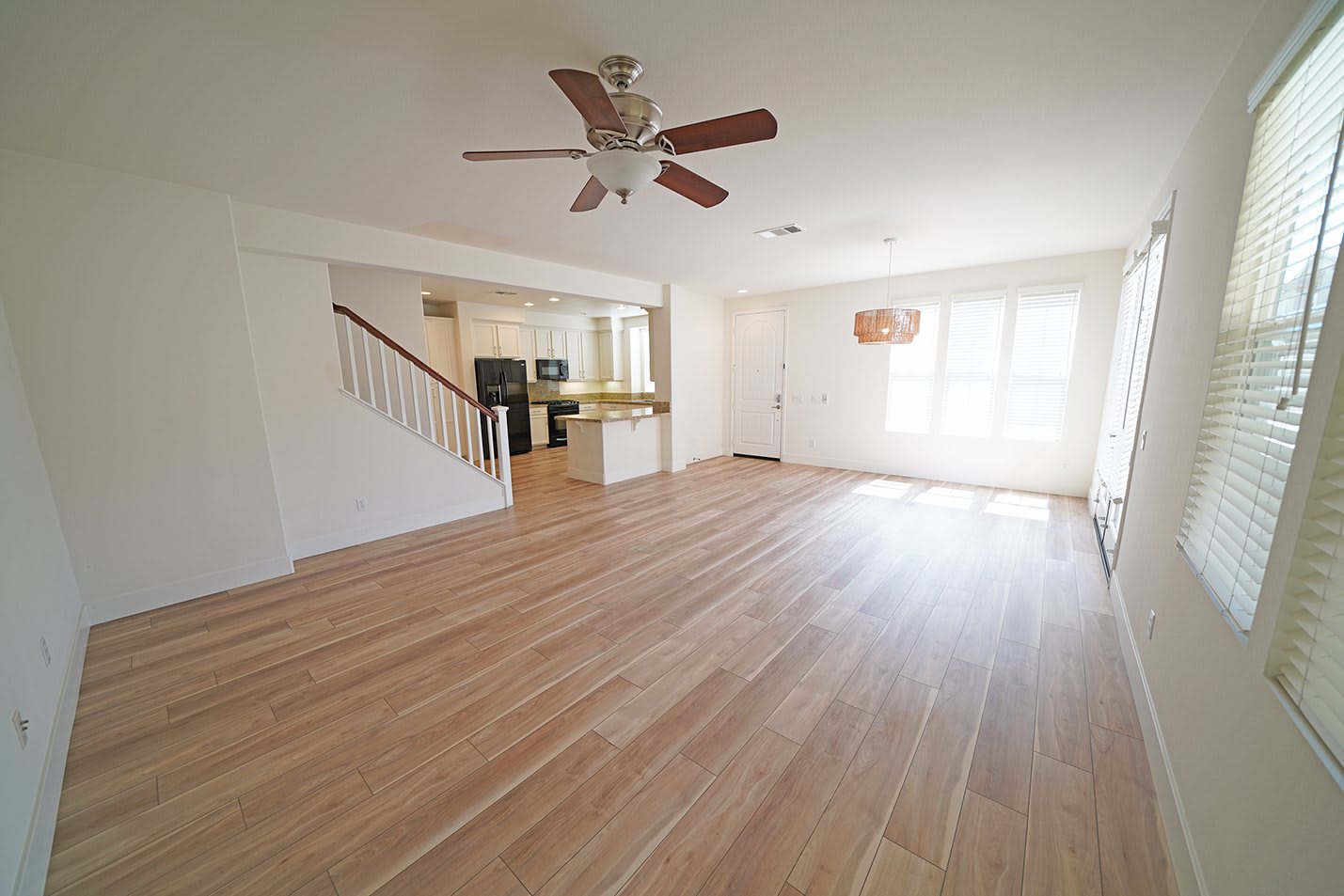 28635 North Pietro Drive 1 – photo 4