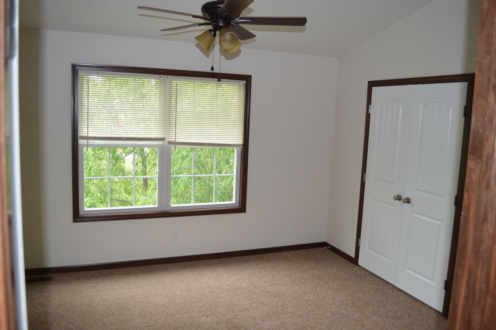 585 Birch Hill Drive 27 – photo 5