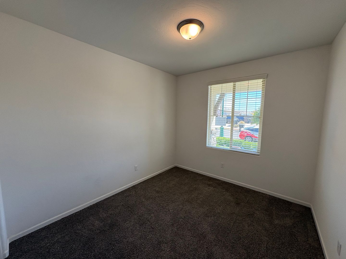 NW Visalia Home with Solar Available Now! – photo 5