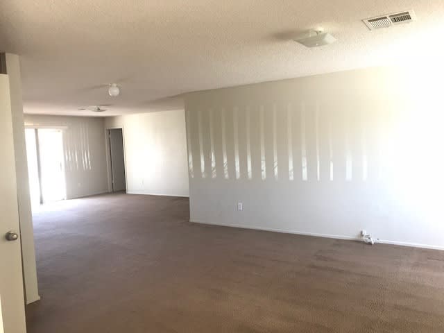 4 Bed/2 bath in MOUNTAIN VIEW! – photo 2