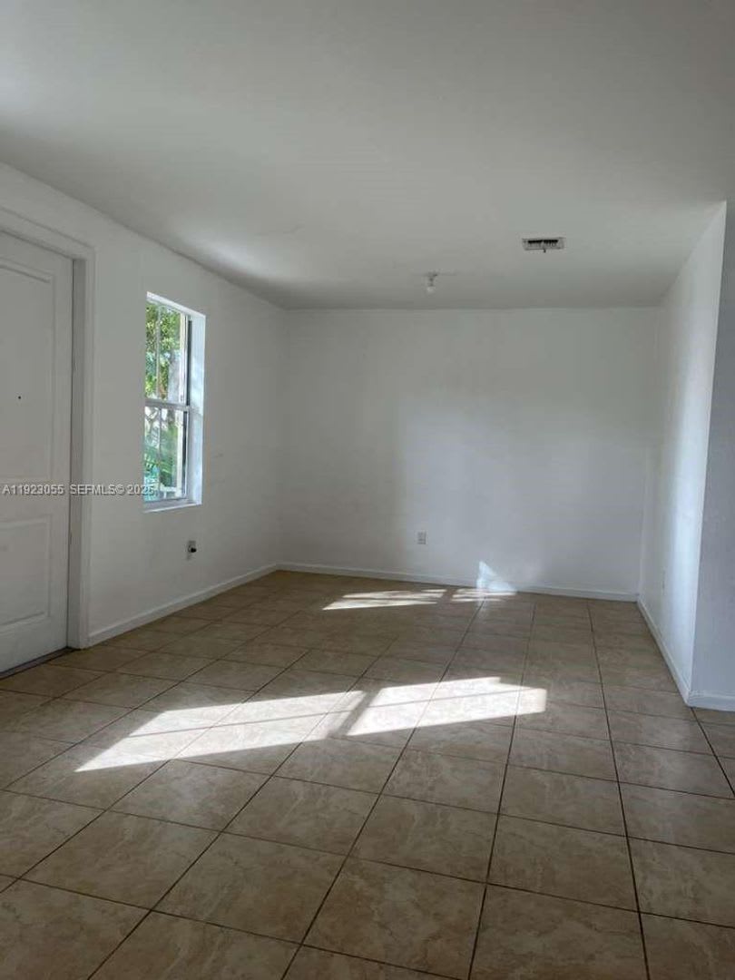 11665 SW 244th Street 116, Homestead, FL 33032 – photo 2