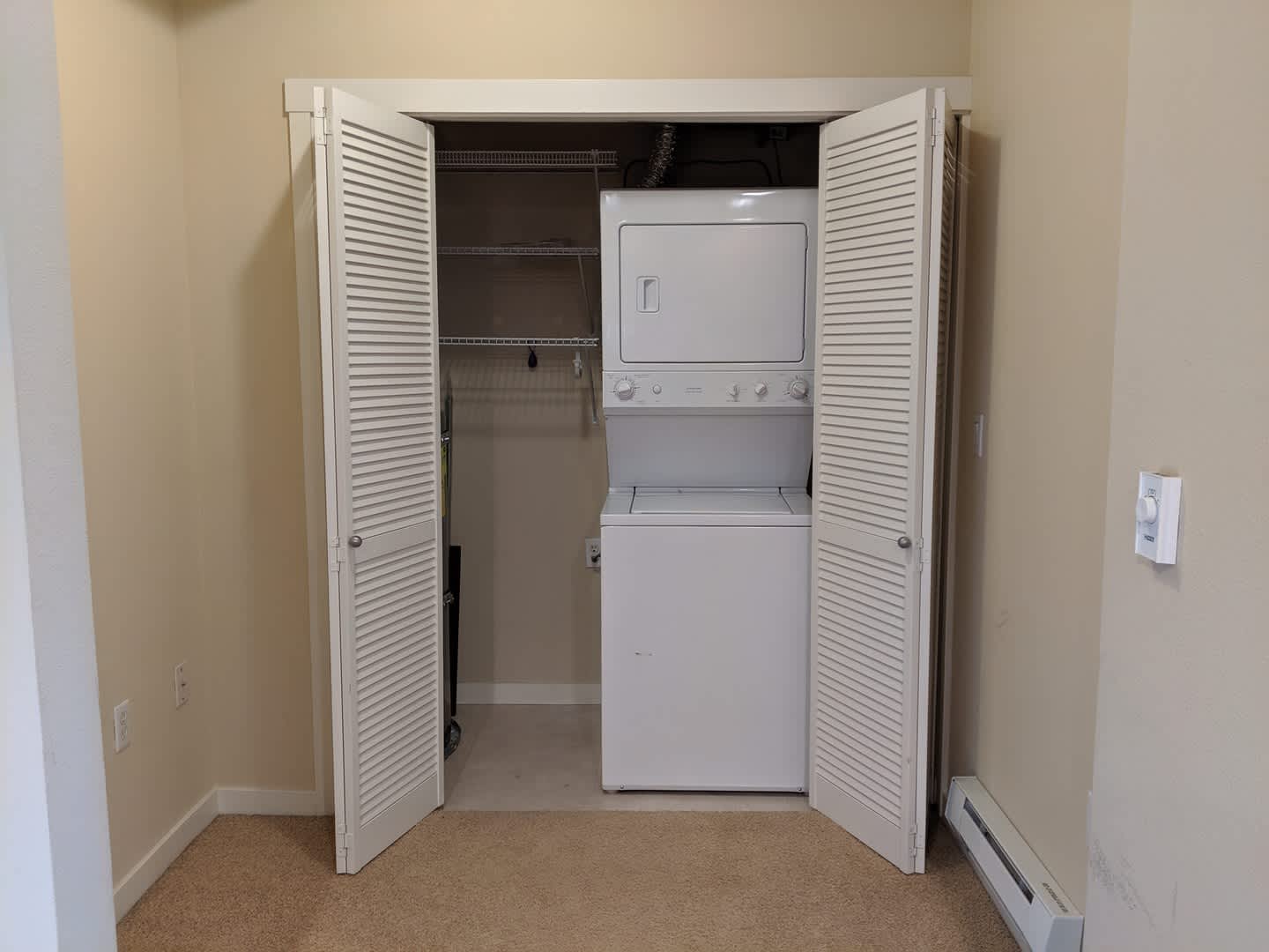 Beautiful 1 Bed 1 Bath Condo in Downtown Redmond – photo 5