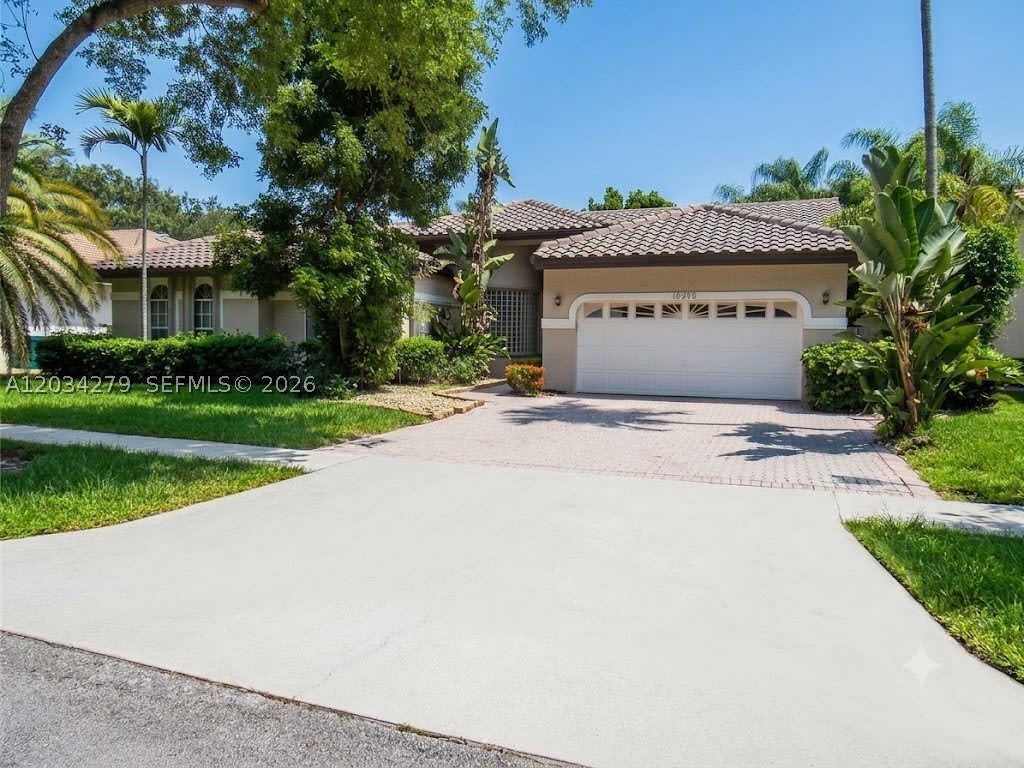 10255 Guatemala St – photo 1