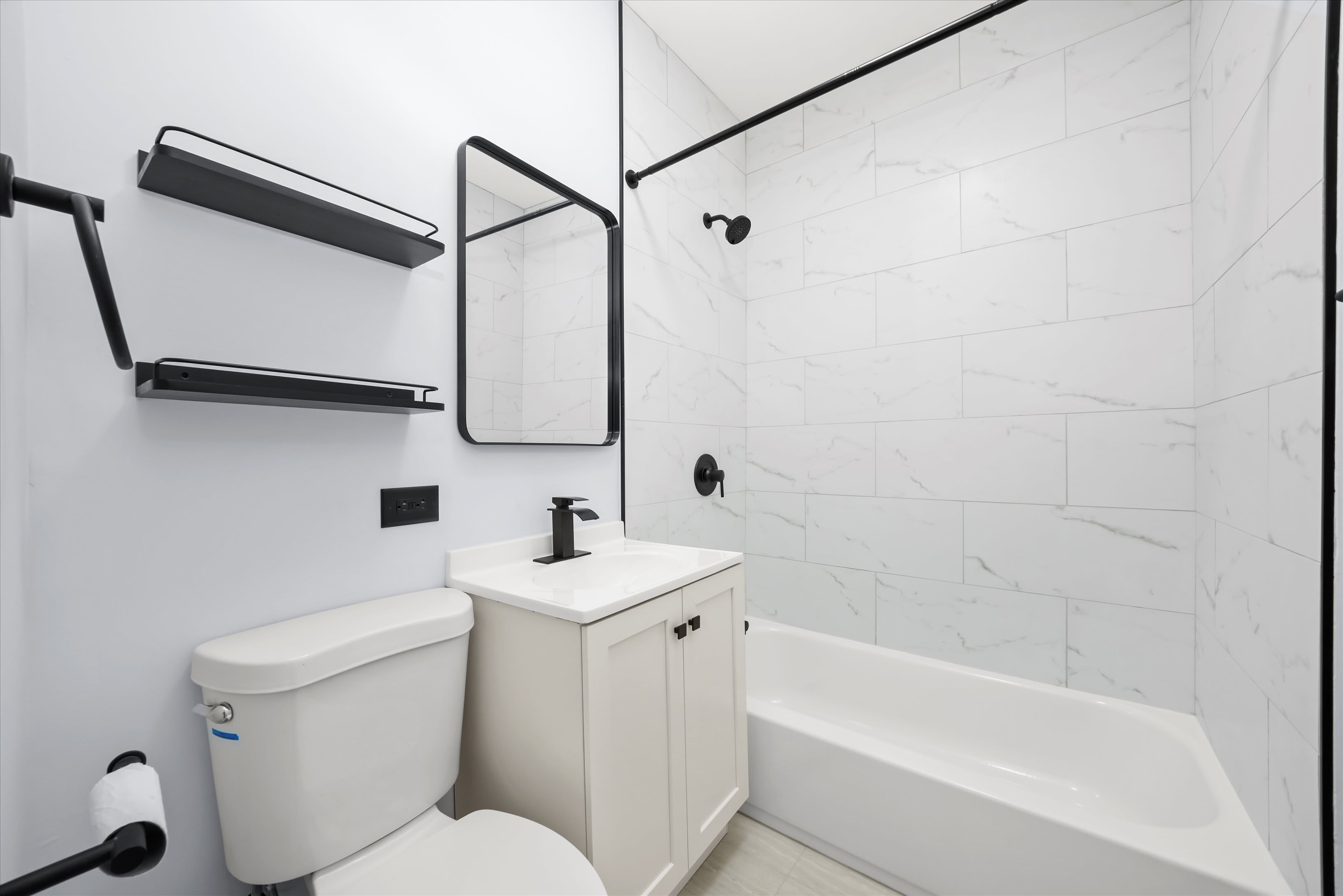 2735 N Central Park Ave – photo 4