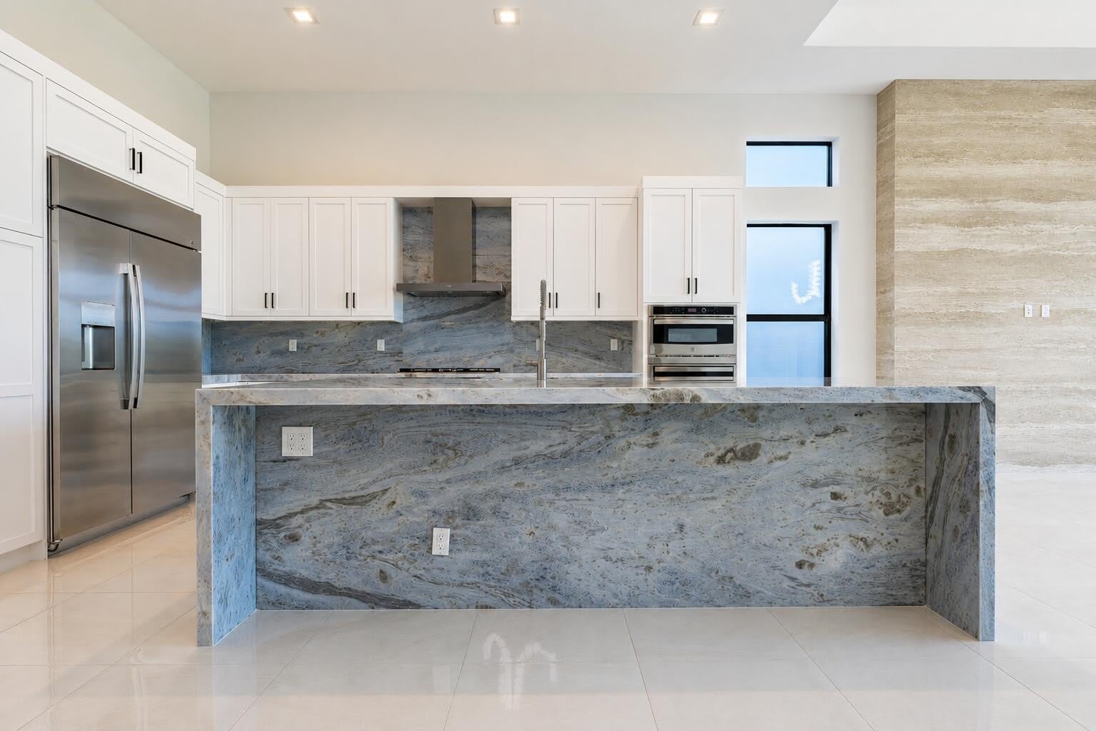 9597 Regal Palm Court – photo 4