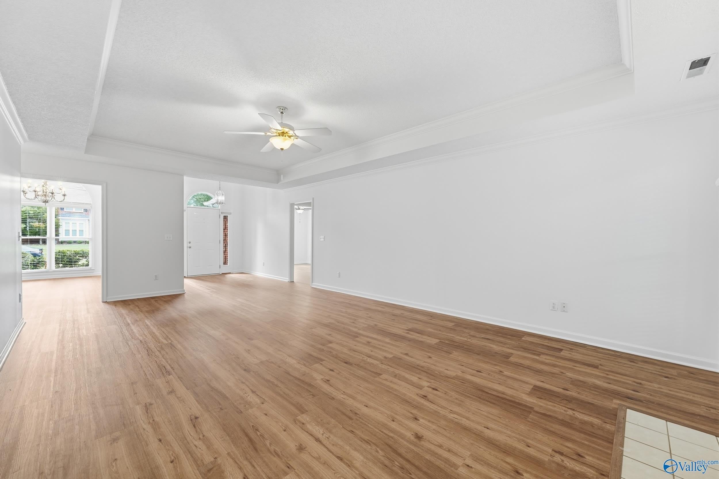 210 Pebble Brook Drive – photo 3