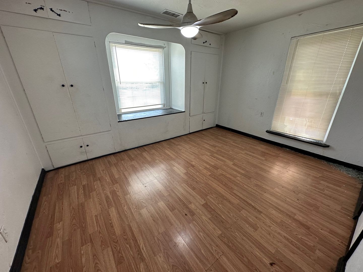 927 Columbine St – photo 3