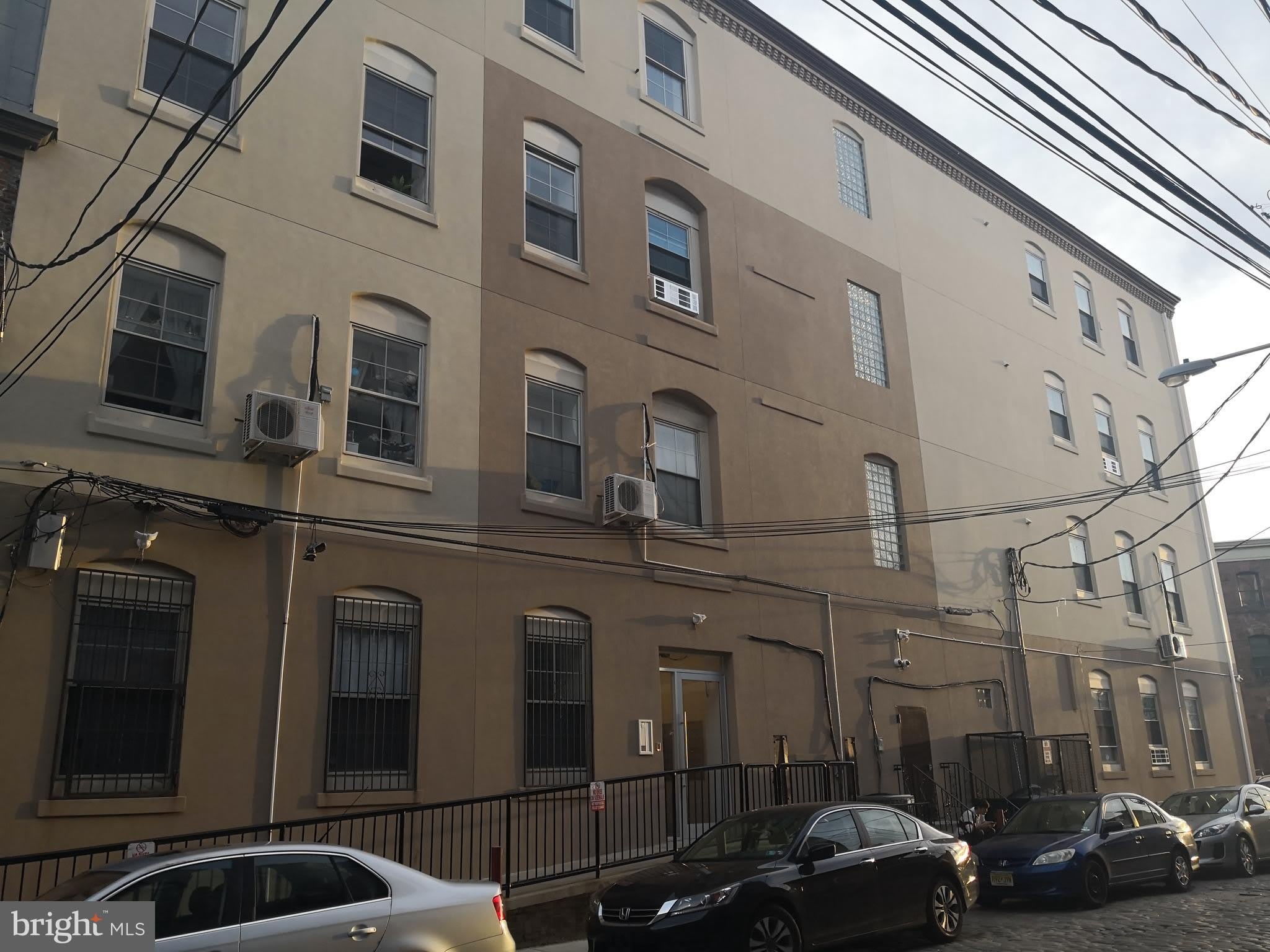 1020 Hamilton Street – photo 2