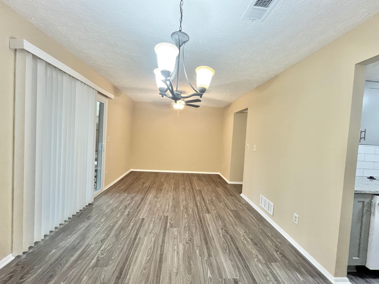 6418 Meadow Rue Drive – photo 3