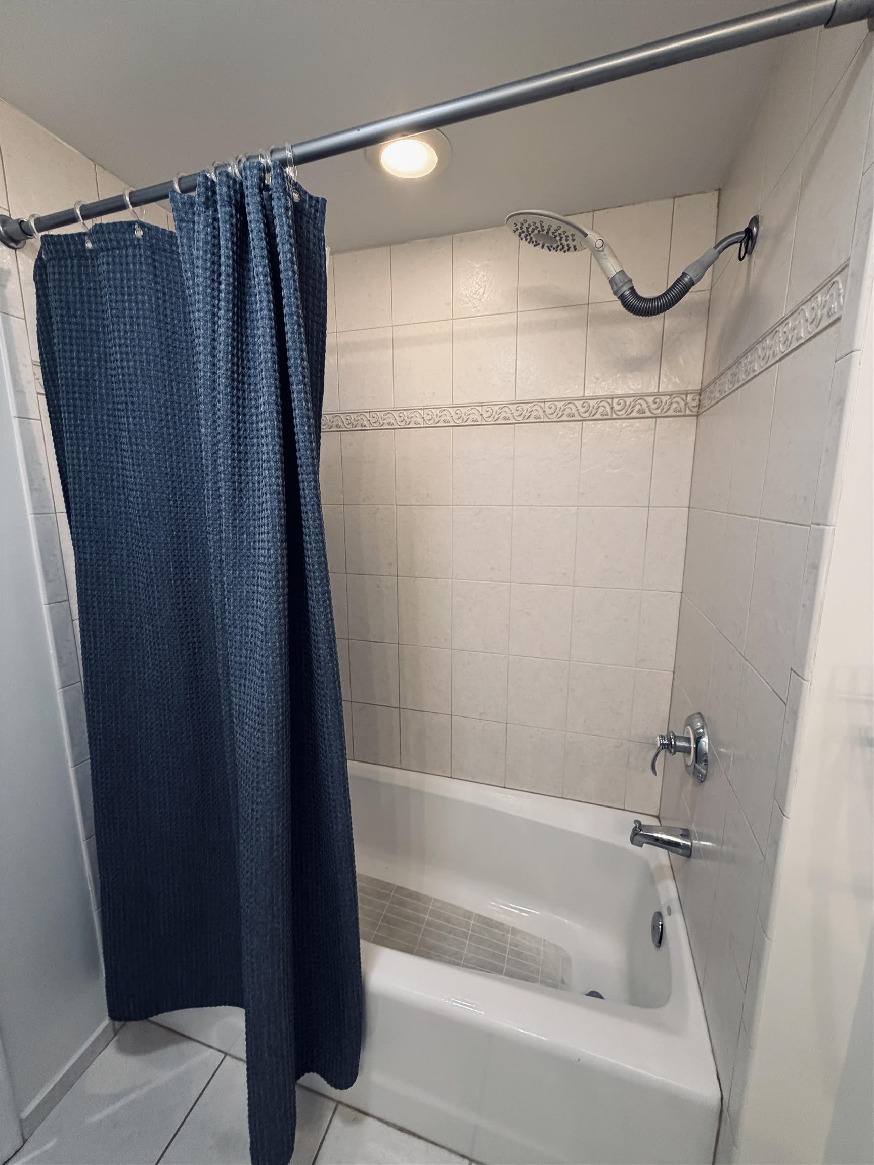 920 JEFFERSON ST – photo 4