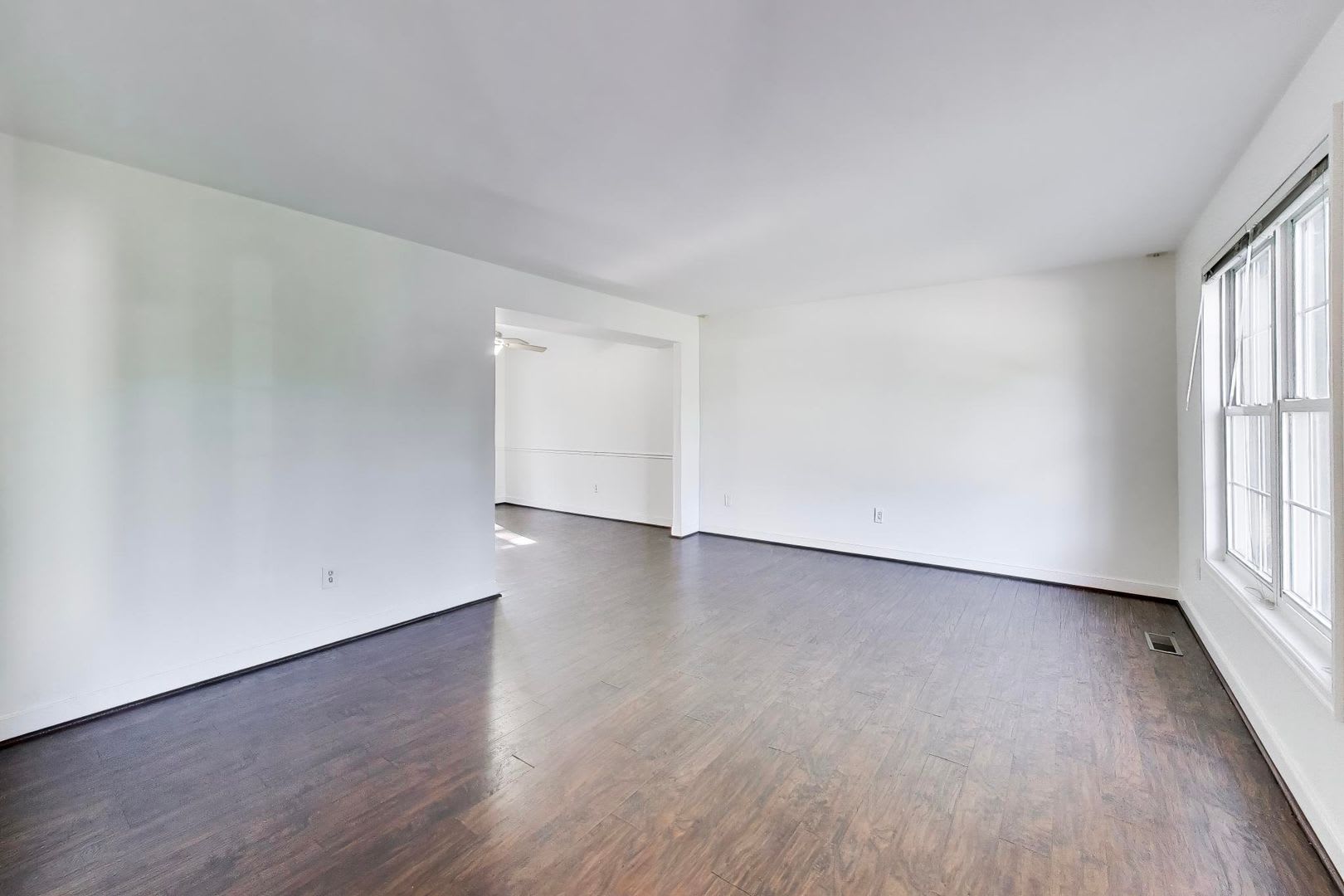 Beautiful Home in Severn – photo 3