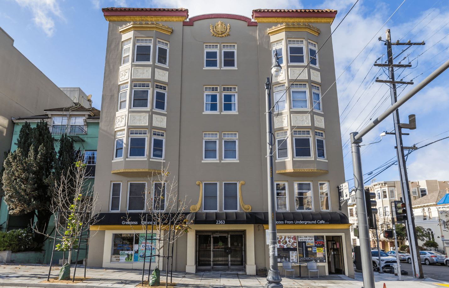 2363 Van Ness – photo 1