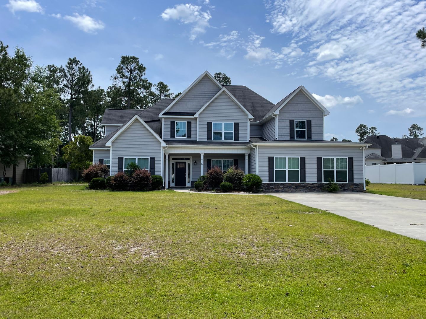 Large 6 Bedroom 5 Bath Home in Carolina Lakes! – photo 1
