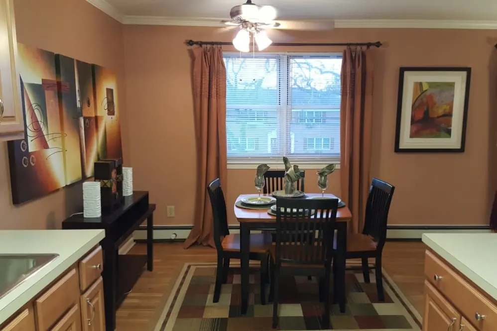 Wingate Apartments – photo 4