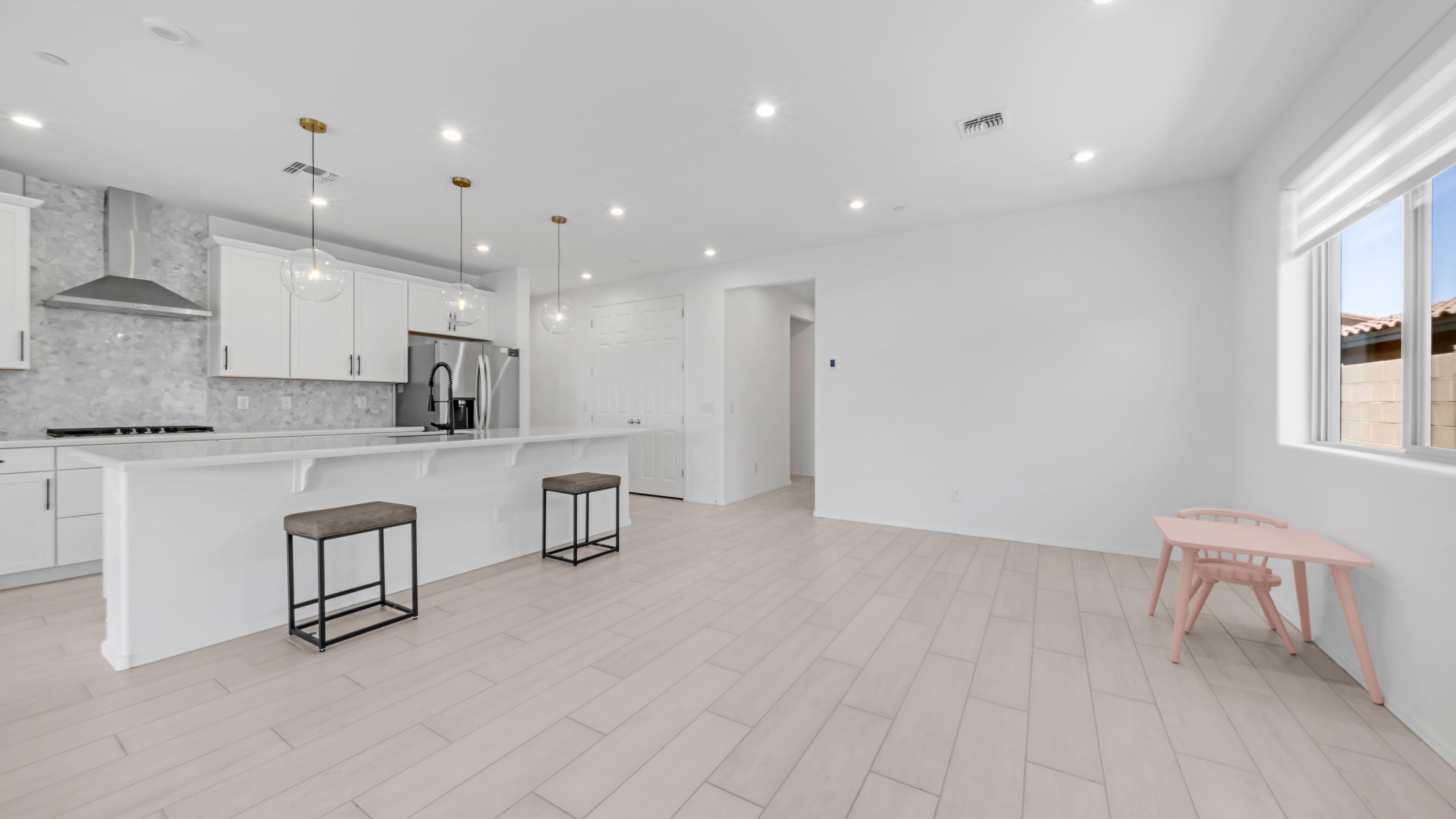 13303 W Eagle Feather Rd – photo 2