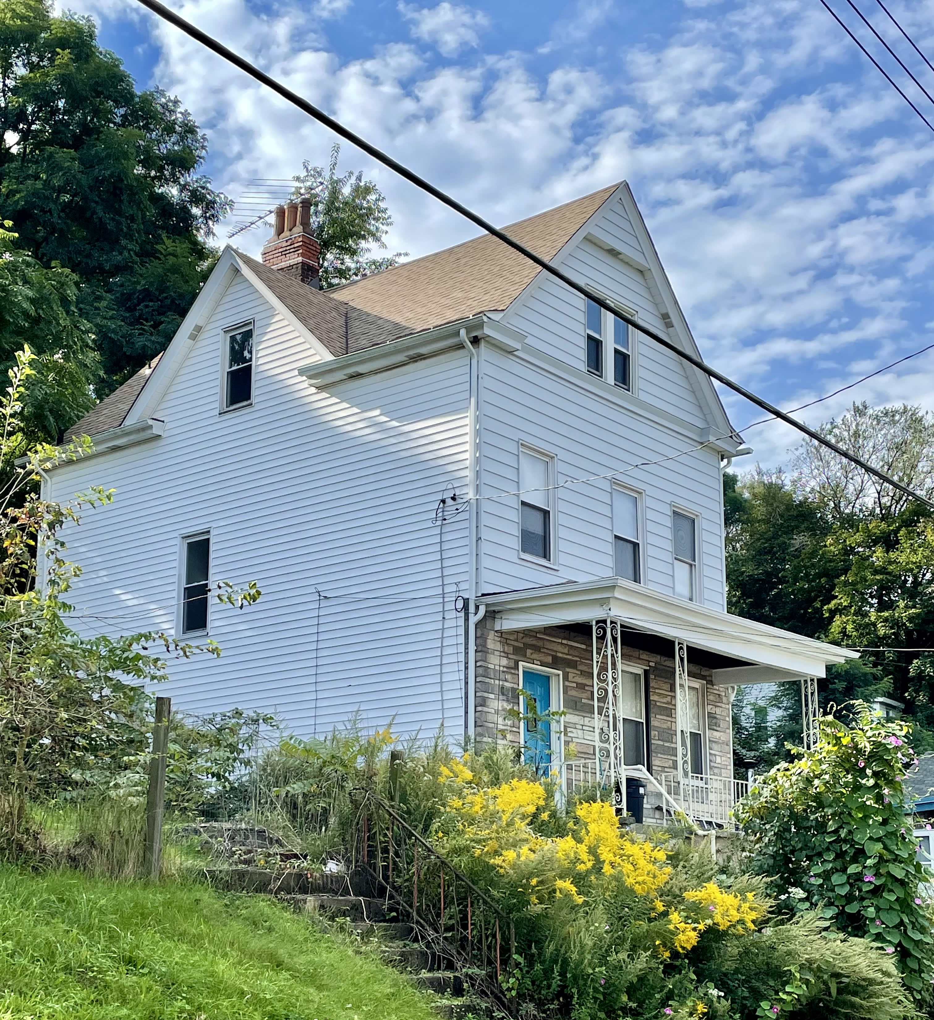 419 Grace St – photo 1