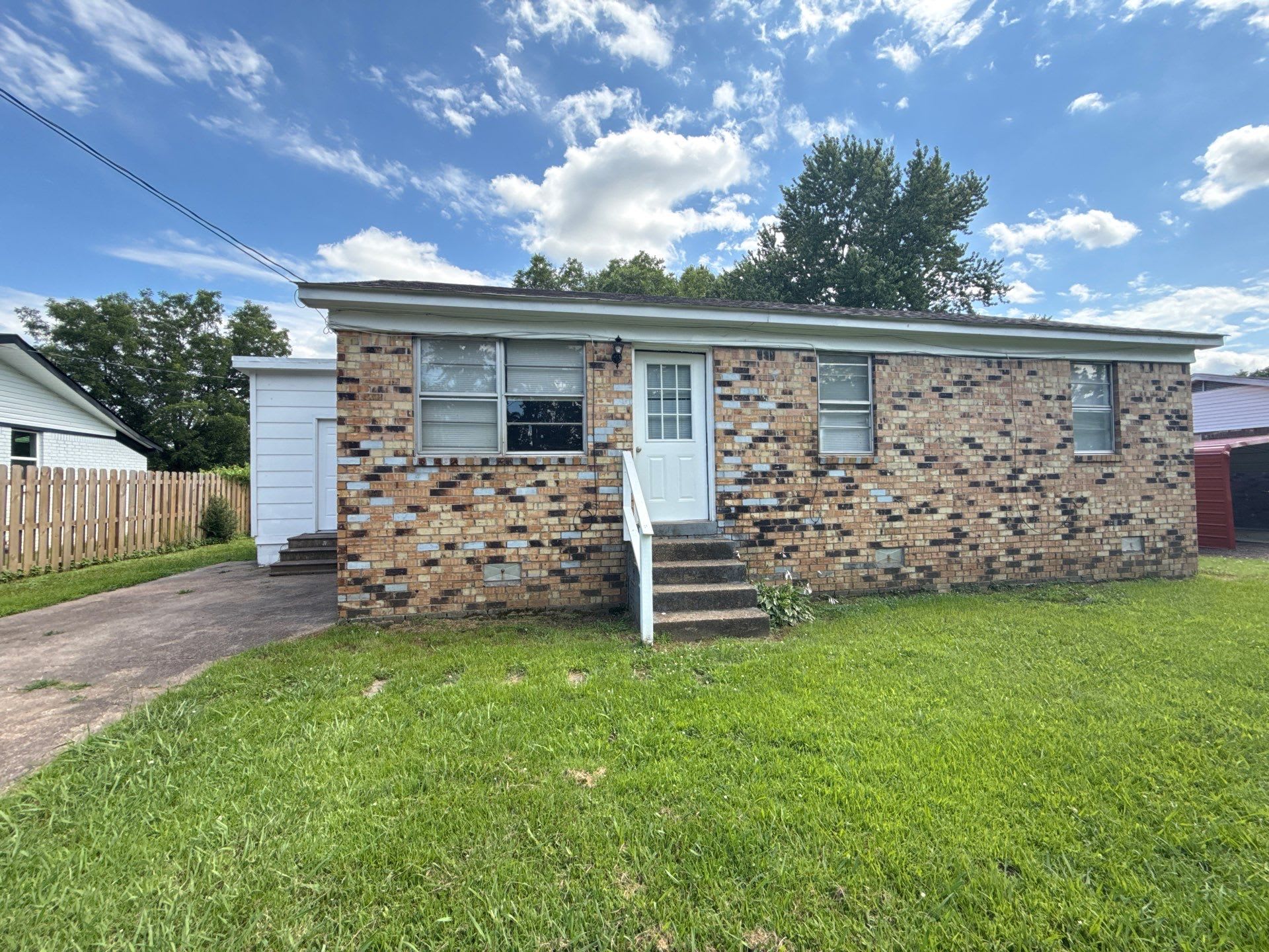 110 Tisdale St – photo 1