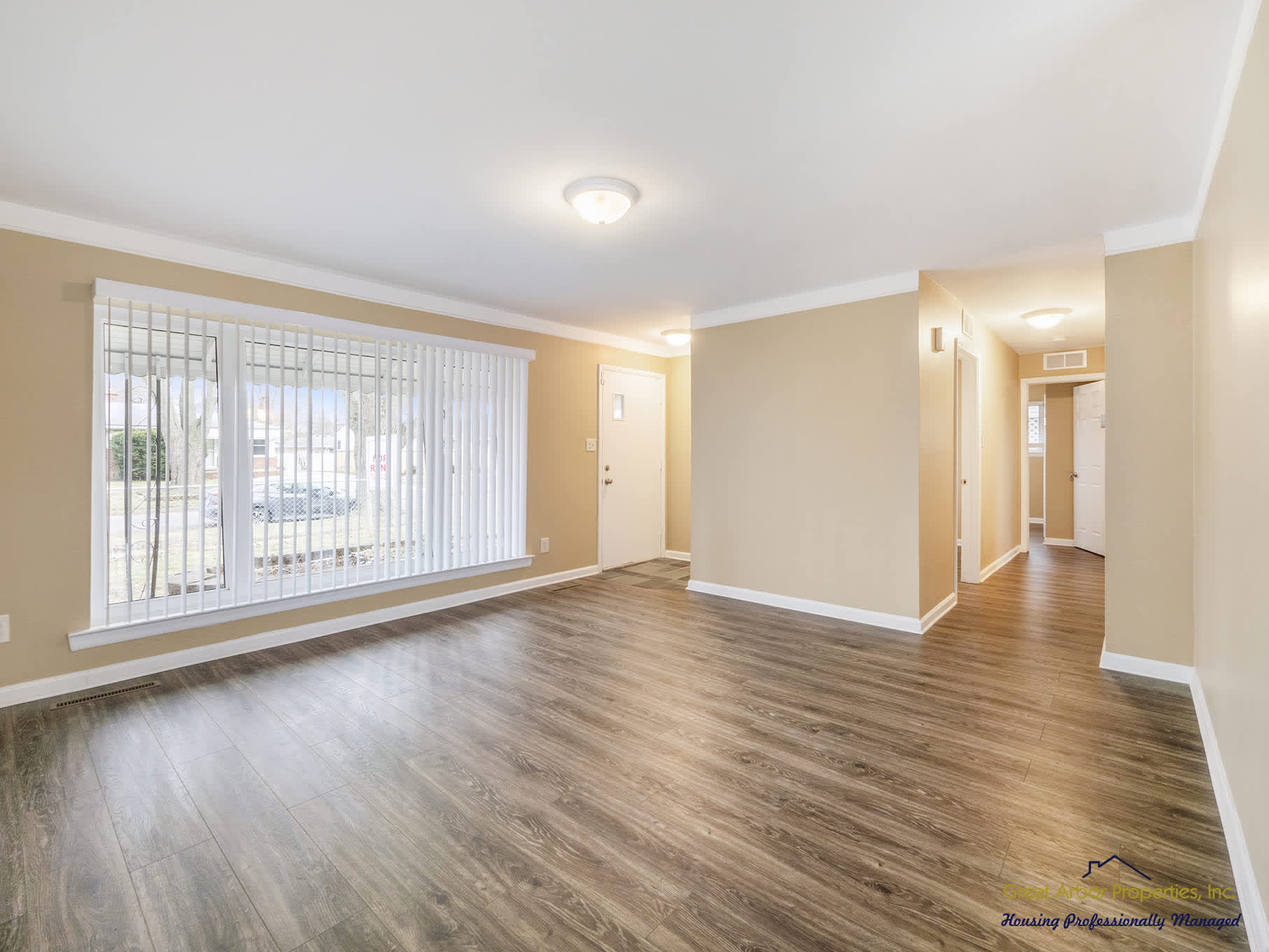 1088 Studebaker Ave. – photo 1