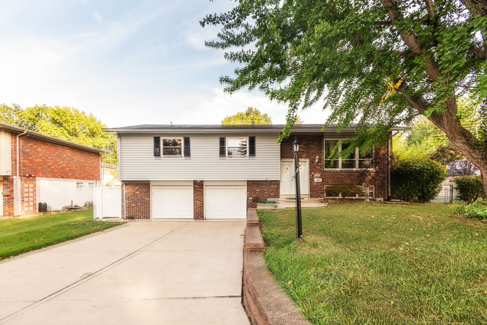 4283 Lions Chase Drive – photo 3