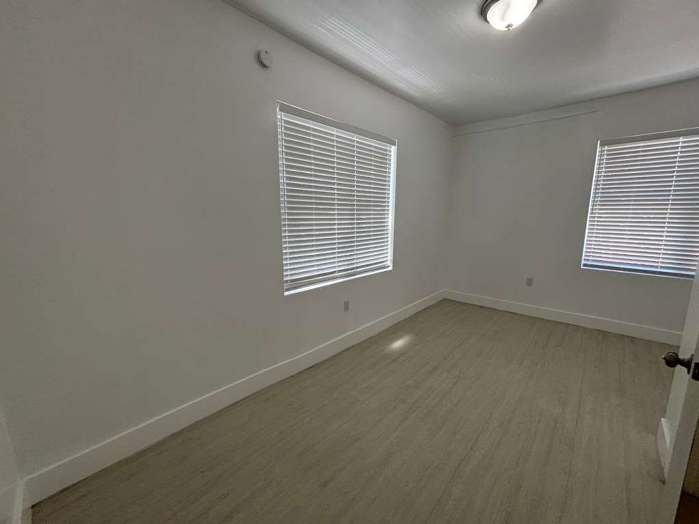 1051 NW 2nd St. – photo 5